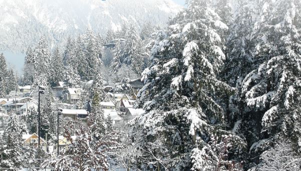 https://www.northshoredailypost.com/wp-content/uploads/2022/11/West-Van-snow.jpg