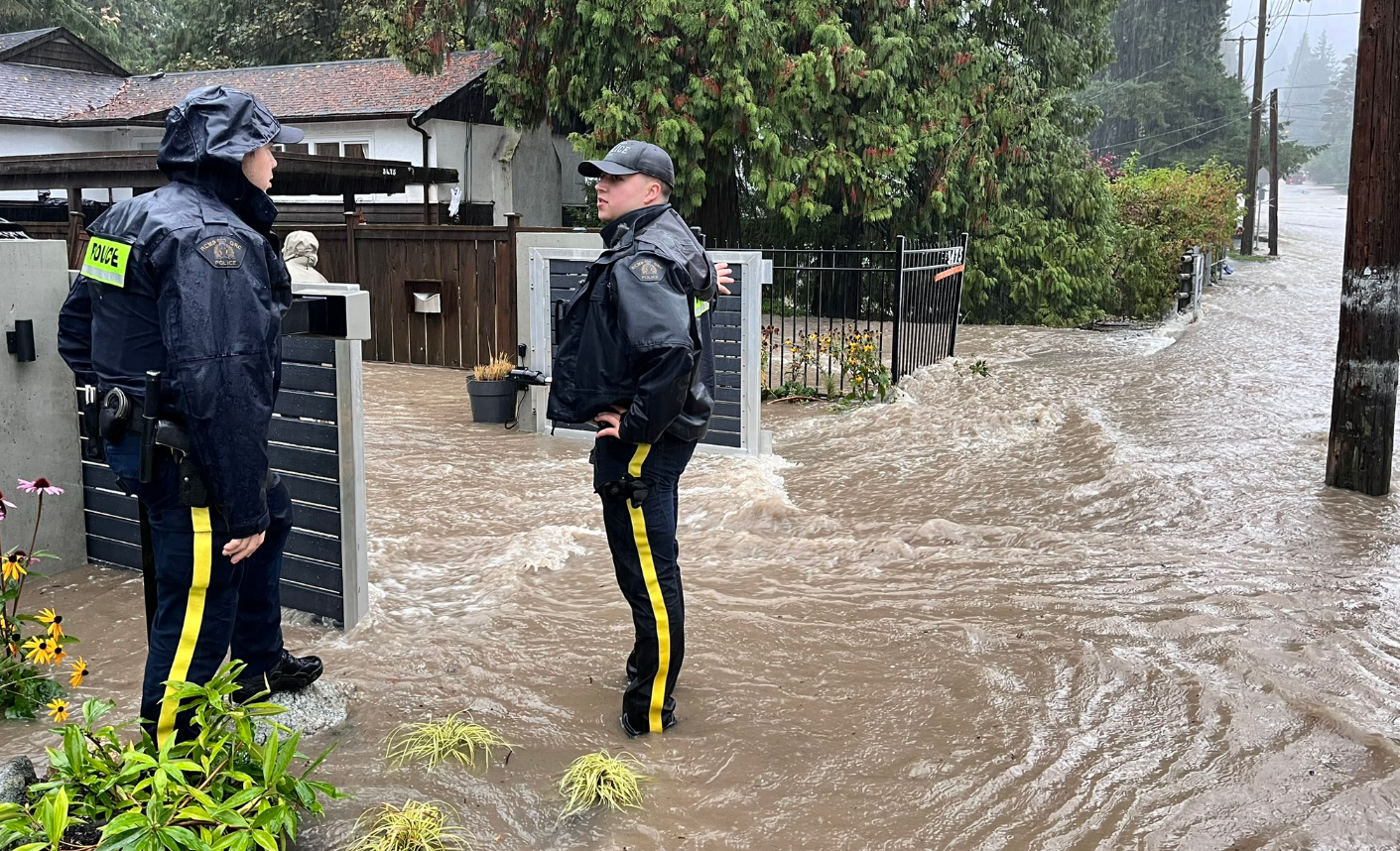 https://www.northshoredailypost.com/wp-content/uploads/2024/10/flooding-in-North-Vancouver.png