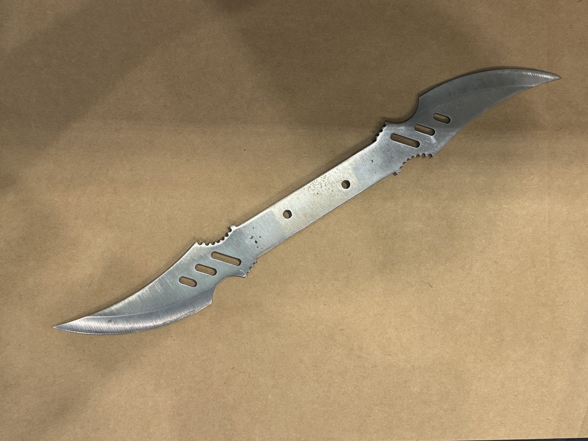 https://www.northshoredailypost.com/wp-content/uploads/2025/08/Dagger-found-in-the-car-rotated.jpg