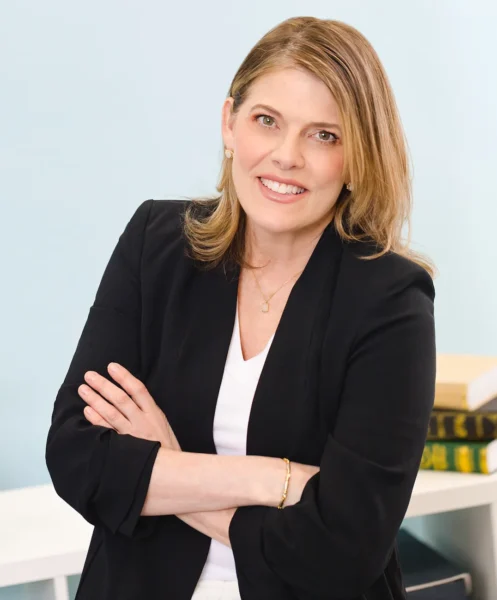 Naddine Baha - Professional Home & Office Organizer in Vancouver
